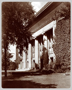 The University Main Building