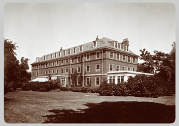 The University Main Building