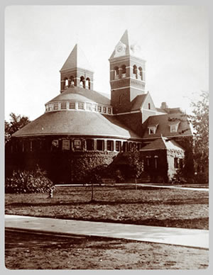 The University Main Building